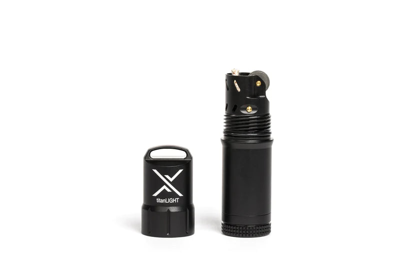 titanLIGHT Weatherproof Zippo Style lighter - Black