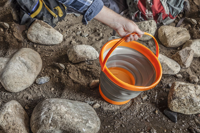 10L Collapsible Bucket with Collapsible Stand