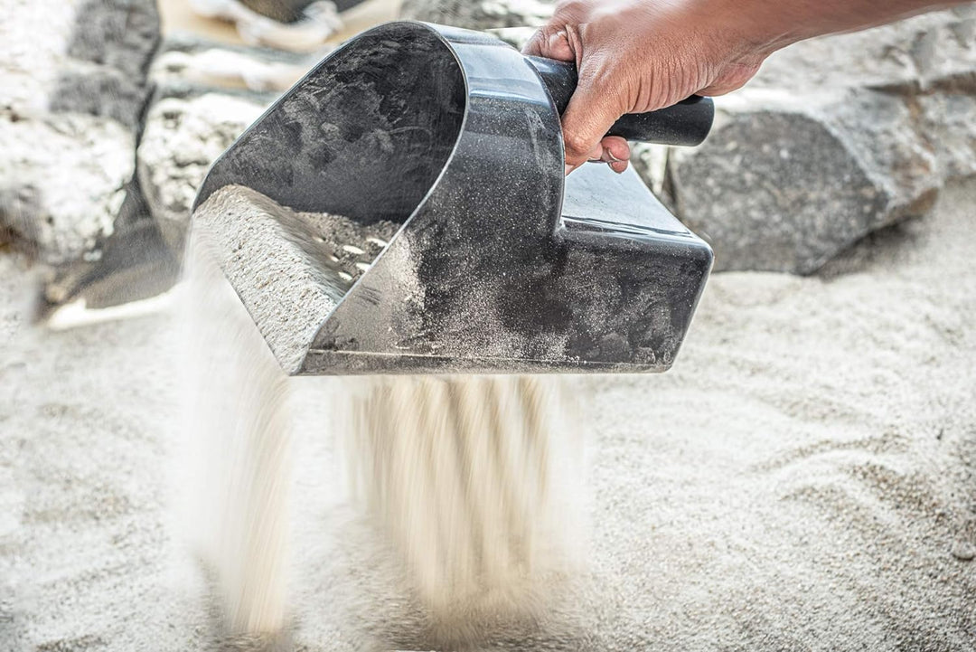8 1/2" Black Hand Held Plastic Sand Scoop for Metal Detectors